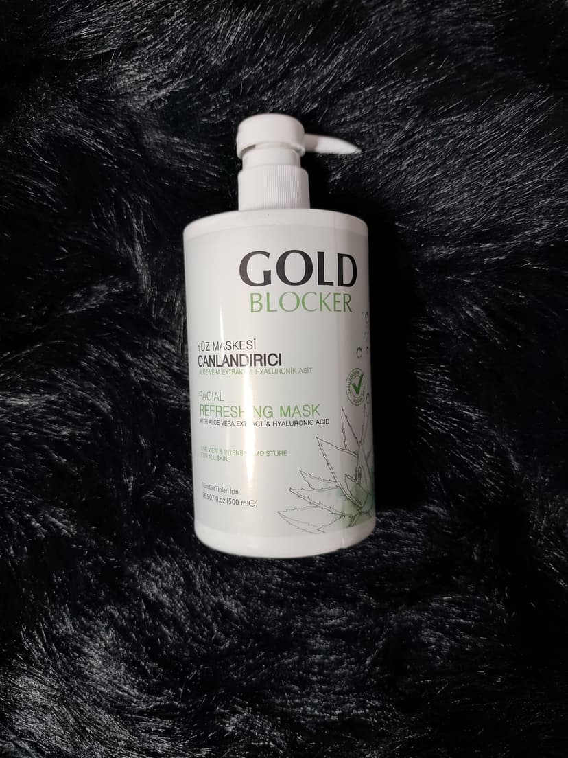 Gold Blocker Canlandırıcı Yüz Maskesi (Aloe Vera & Hyaluronik Asit)